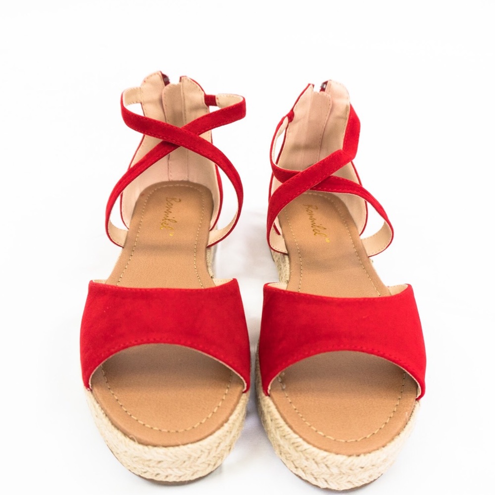 NWT Trendy Red Flatform wedge espadrilles